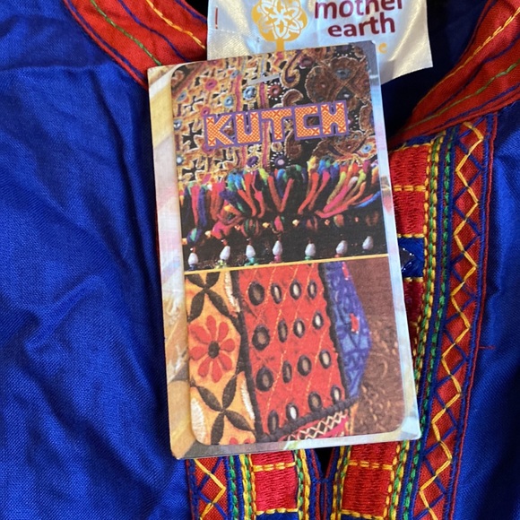 Mother Earth Ethnic Size Medium NWT Blue Top Handmade quality (see pictures) - Picture 3 of 10